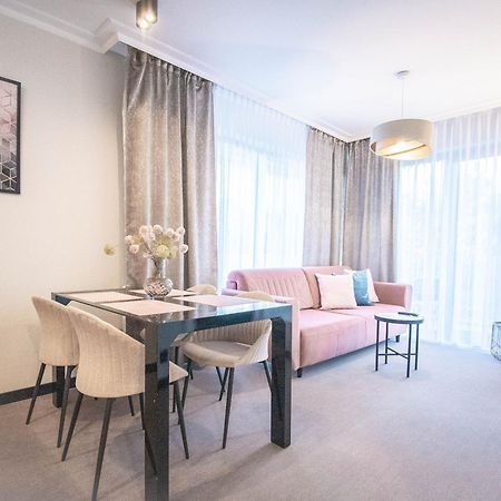 Apartamenty Na Wyspie - Albus & Rubus - Parking ชวีโนวิชแจ ภายนอก รูปภาพ