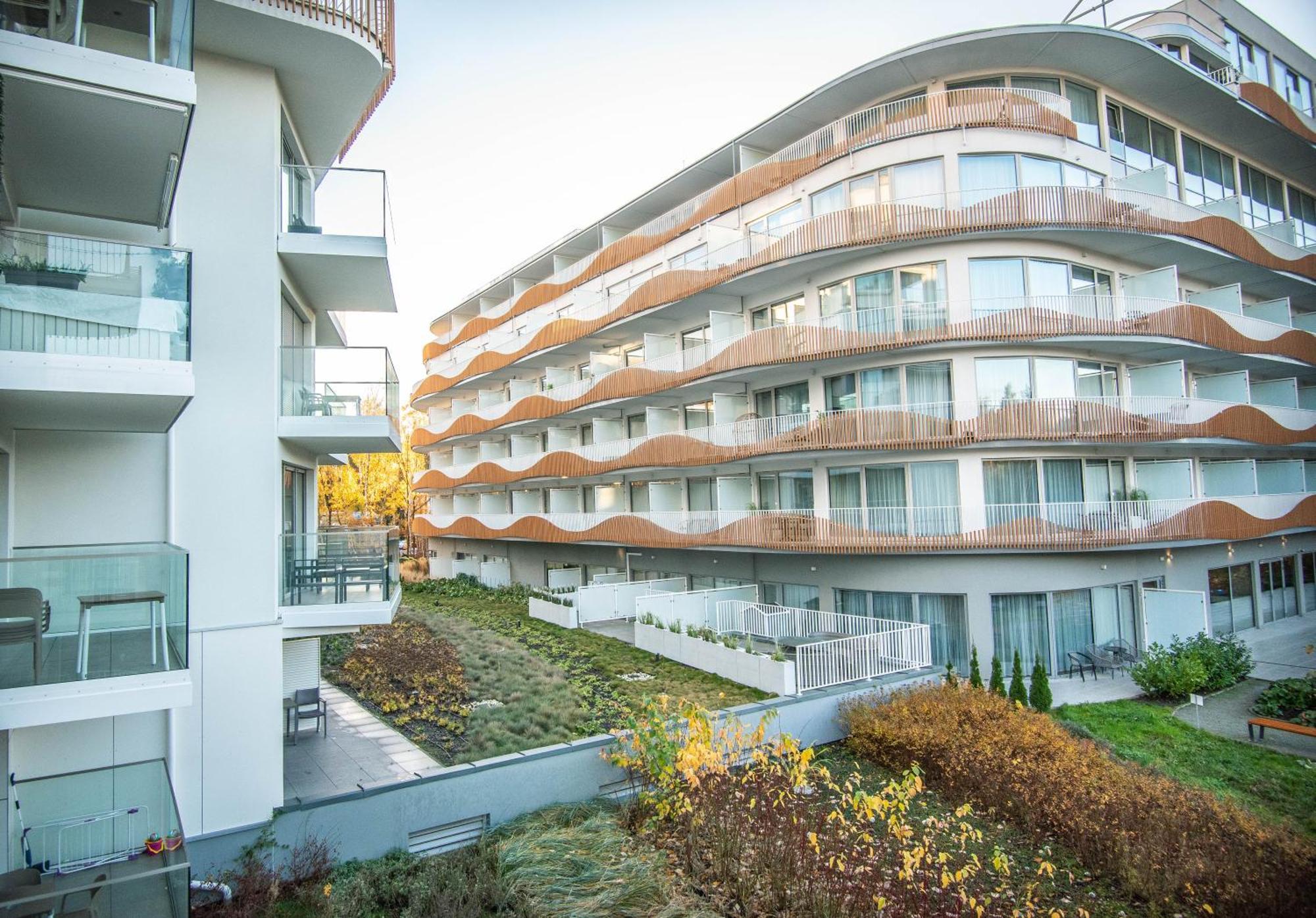 Apartamenty Na Wyspie - Albus & Rubus - Parking ชวีโนวิชแจ ภายนอก รูปภาพ